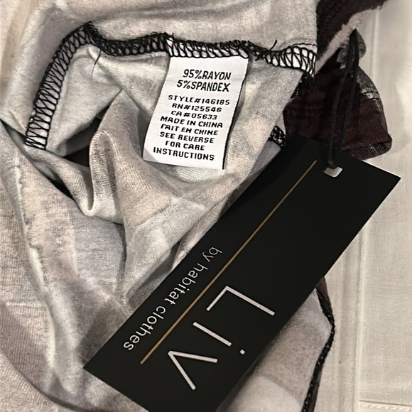 Liv By Habitat Easy Tee Neutral Size Large NWT - Picture 4 of 5